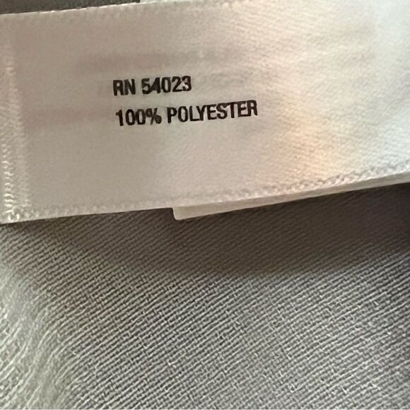 Gap Silver/Grey Sheer Elegant Tank Sz M NWT🏷 - Picture 15 of 15